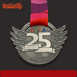 RU81117 Metal Silver 3D Marathon Sports Medal with Customized Design