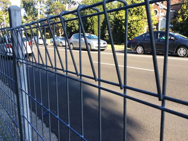 Galvanized Welded Wire Mesh Fence