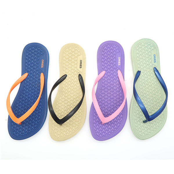 Nuevo modelo personalizado apasionado en relieve PE mujeres sandalias chanclas AH-8P011 -Ories