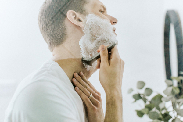 Shaver for shaving beard and sideburns