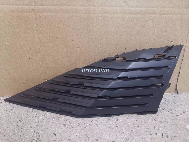 غطاء شبكة المصد الأمامي بيجو 3008 2019 OEM: LH YL017821XT/RH YL01781817XT DVD66-0701-07