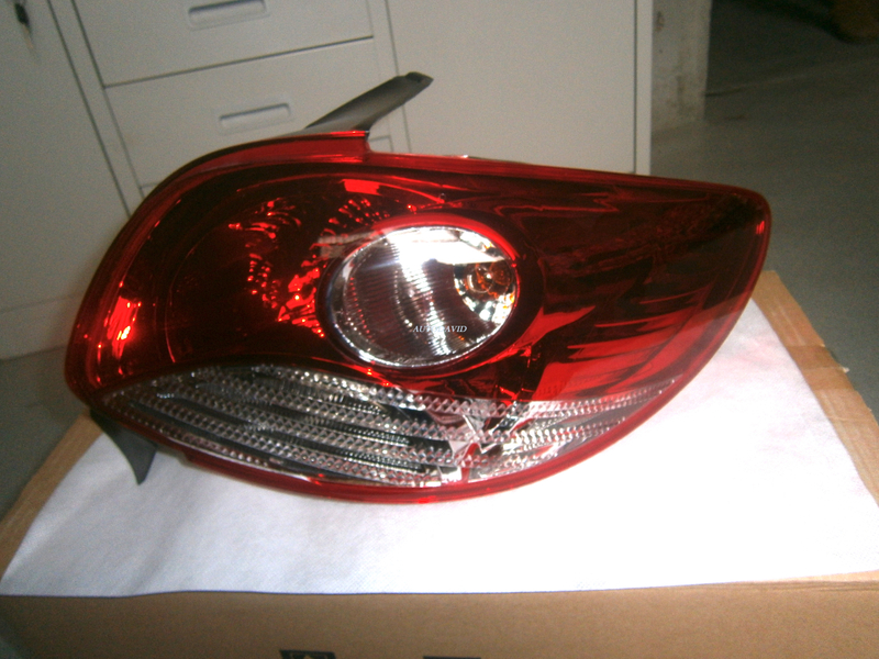 مصباح خلفي كامل بيجو 207/206+ 2008 OEM: LHFX/RH DVD14-0304