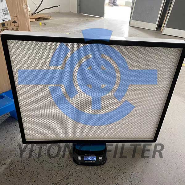 美国客户订购的高效无隔板空气过滤器完成交货