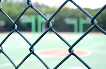 Chain Link Fence——A Combination Of Safety And Beauty. Chain Link Fence——A Combination Of Safety And Beauty.