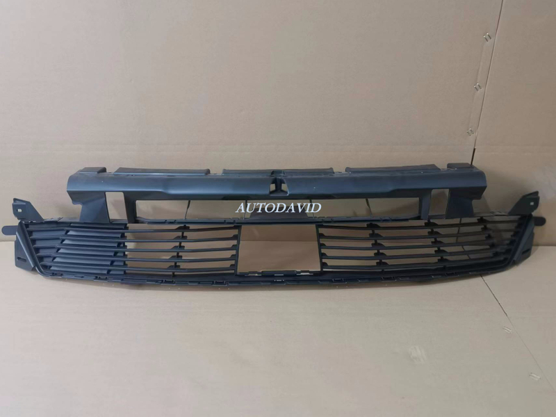 شبك أمامي سفلي بيجو 3008 2019 OEM:YL017811XT DVD66-0701-07