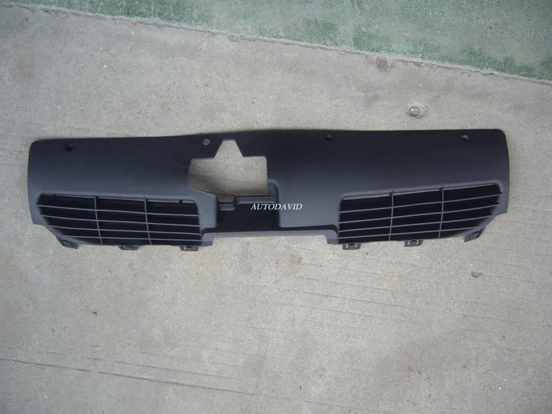 غطاء المحرك بيجو 206 T11 2006 OEM:7804P3 DVD11-0701-03