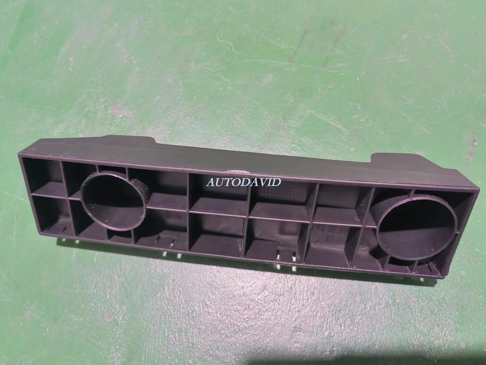 دعامة المصد الأمامي LH/RH DFPV A60 2015/E70 2017/2021 OEM:LH /RH DVD1705-0701-01