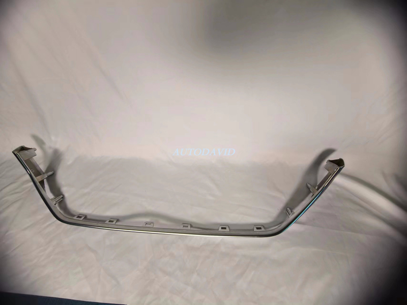 شريط الشبكة الأمامية مطلي بالكروم بيجو 508L R88 2019 OEM: DVD79-0701-08