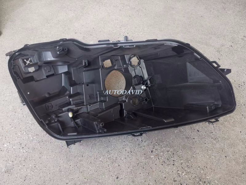 غطاء المصباح الأمامي L بيجو 4008 2017 CN(P84)/بيجو 3008 5008 2017 في الخارج OEM: LH/RH DVD39-0201-02