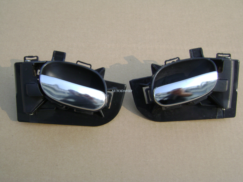 مقبض داخلي مطلي بالكروم أسود بيجو 206 T11 2003 DVD11-1201