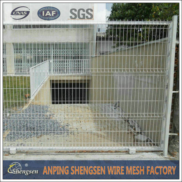 Wire Mesh Fence