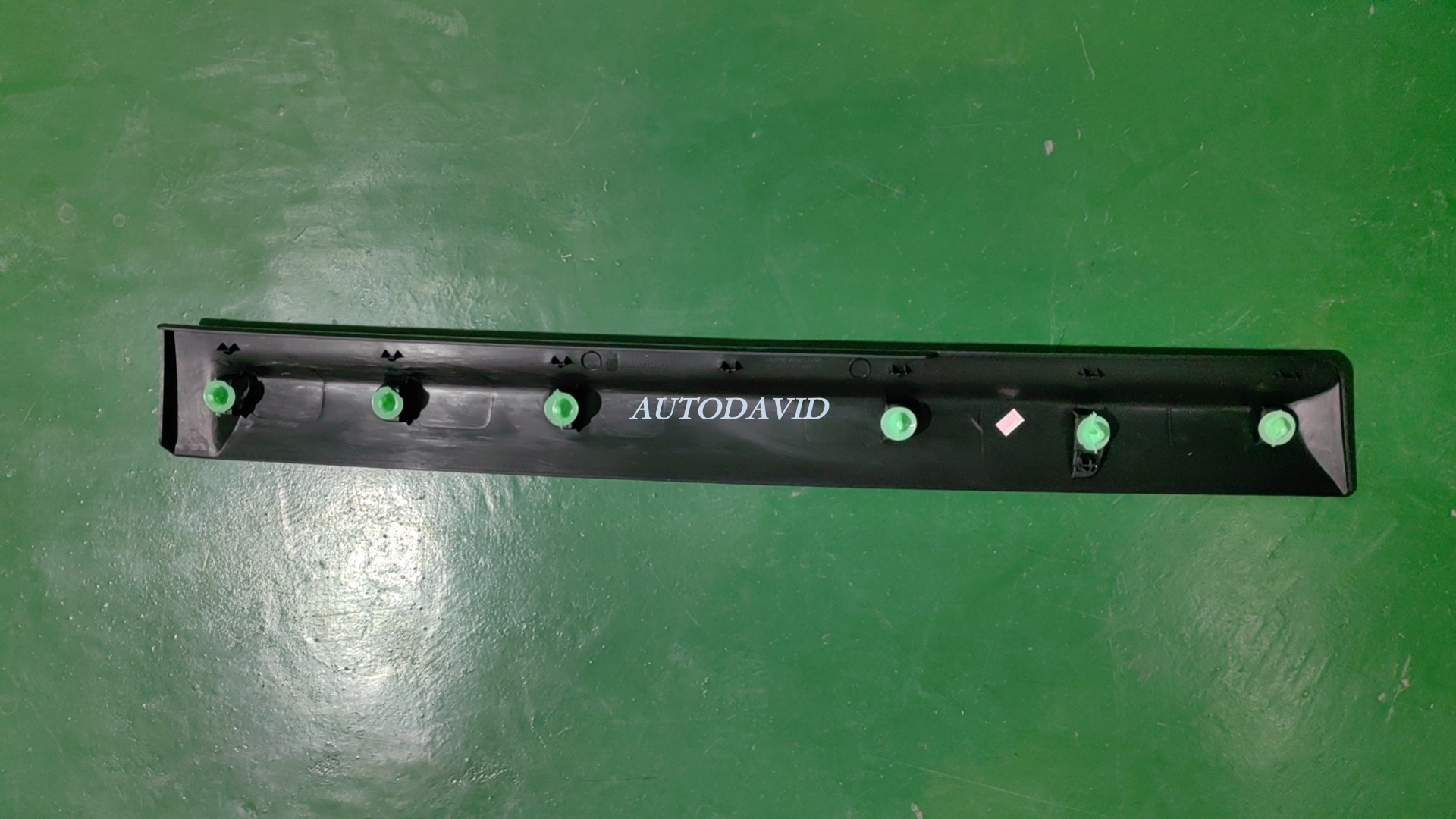 قالب الباب R الجانب الأيسر CT C4 2010(BX3) OEM: DVD2602-1103 LR(左后)