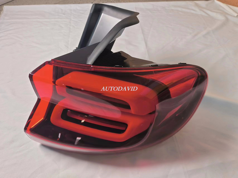 مصباح الذيل كامل خارجي CTC5 AIRCROSS 2017 C84 OEM: LH 9817269280/RH 9817269580 DVD36-0301