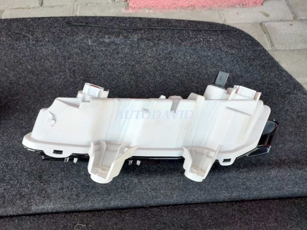 ضوء النهار بيجو 208 2019 OEM: LH 9824241280/RH 9824241480 DVD56-0401 