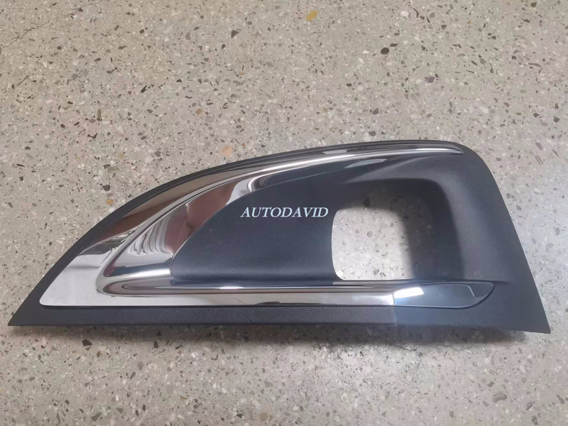 حافظة مصابيح الضباب كاملة بيجو 4008 2017 الصين (P84)/بيجو 3008 5008 2017 في الخارج OEM: LH 9815692677/RH 9815692777 DVD39-0701-17