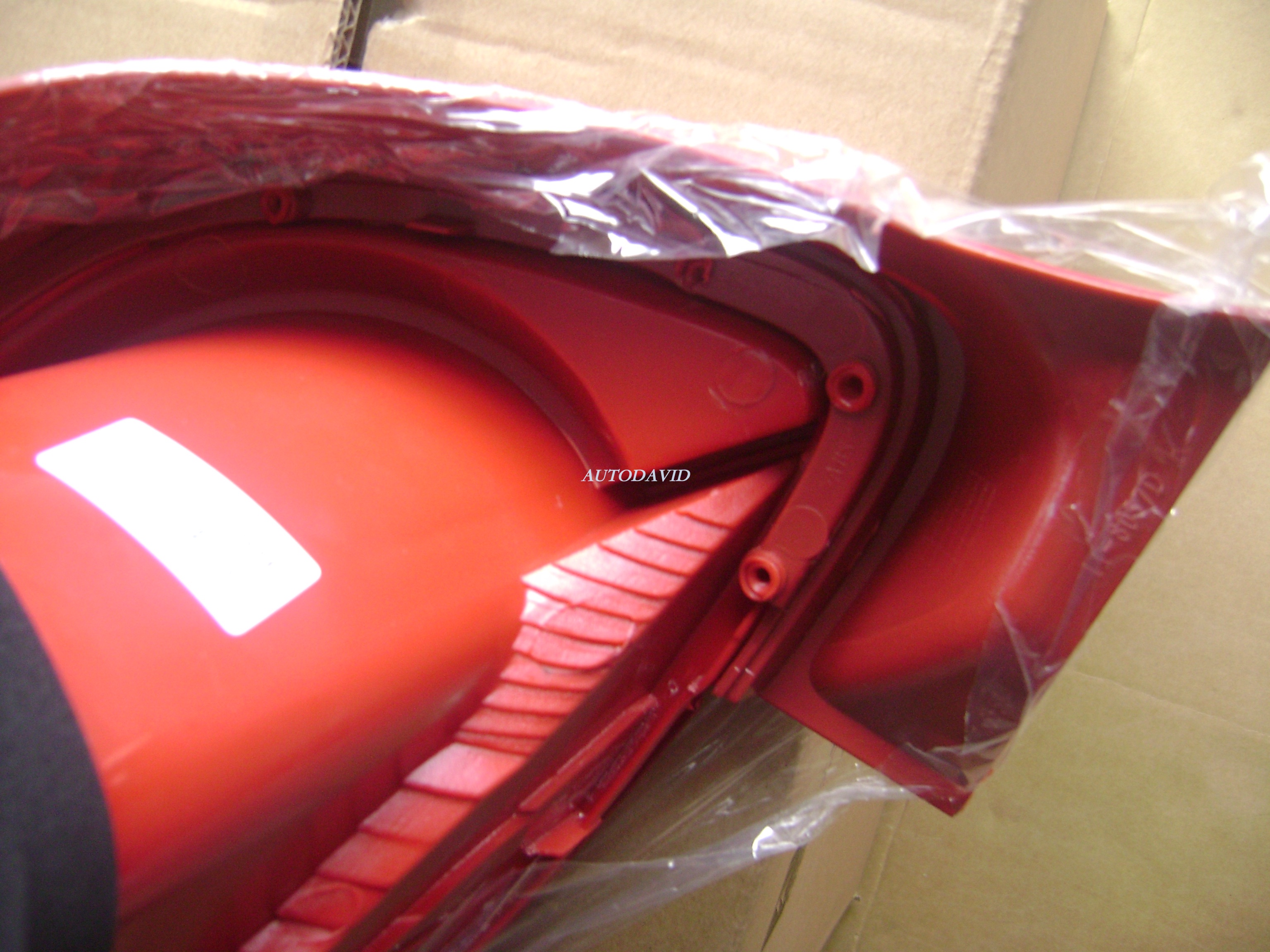 مصباح الذيل كامل بيجو 207/206+ 2008 OEM: LH 6351GV/RH 6350GV DVD14-0303