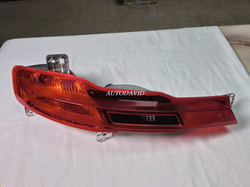 كشاف ضباب خلفي بيجو 508 لتر R88 2019 OEM:DVD79-0501