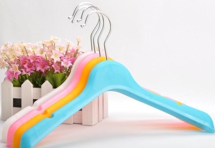 Plastic hangers