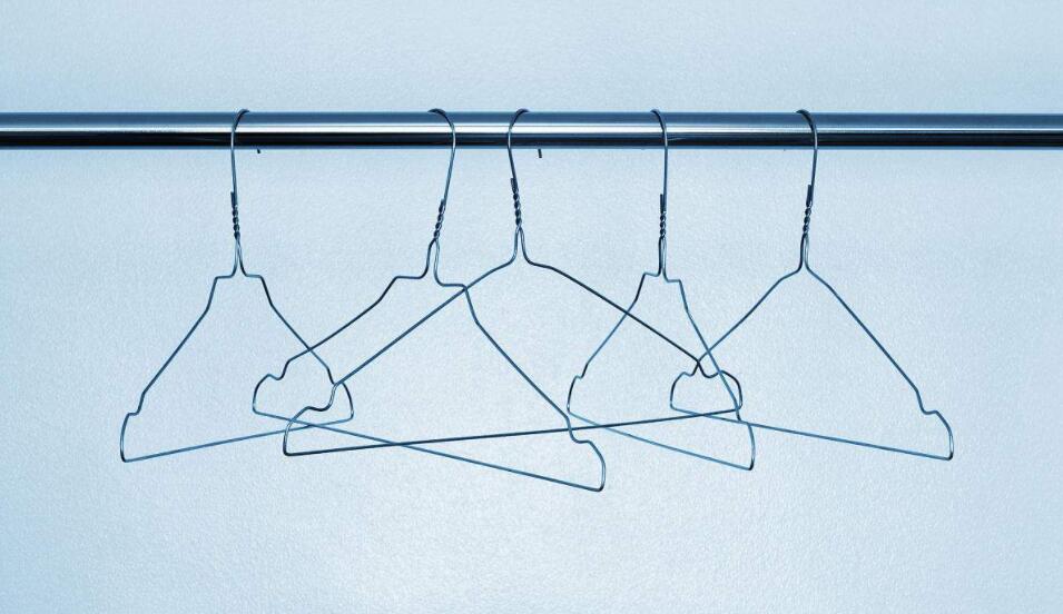 Metal hanger