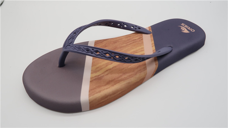 AH-9E122 Design élégant et simple en gros pour femmes EVA Flip-Flops