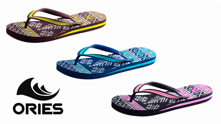 AH-9E025 Chanclas de EVA para mujer con correa en V antideslizante con estampado de ropa de playa