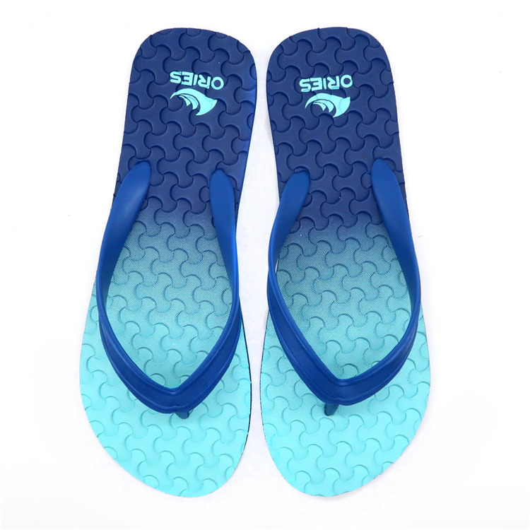 AH-9P018 Zapatillas de playa de PE con correa en V de color degradado de nuevo diseño para mujer