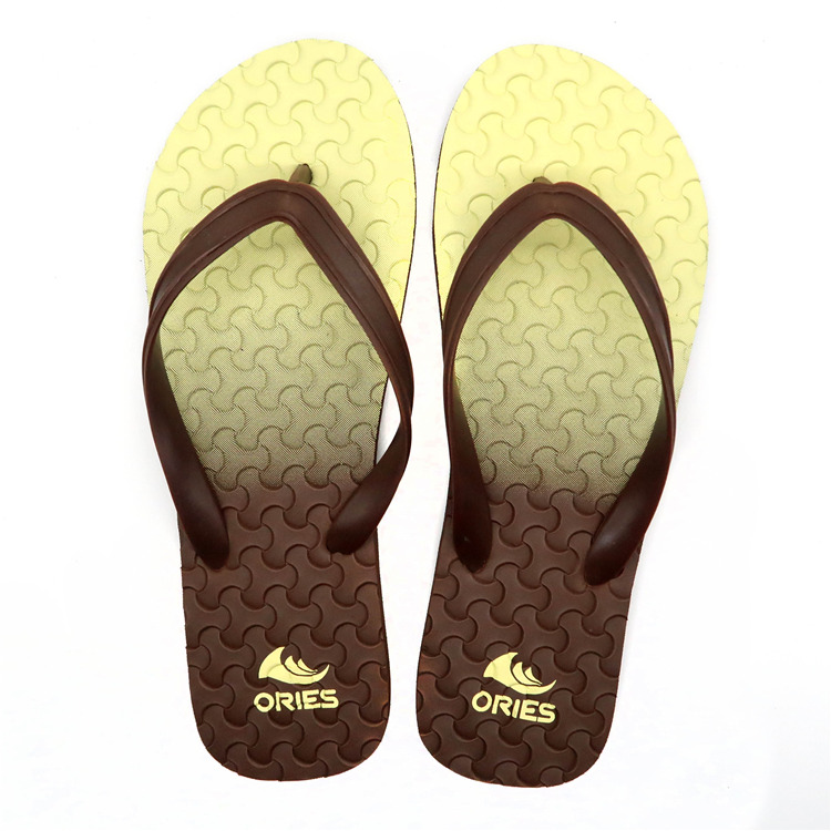 AH-9P018 Zapatillas de playa de PE con correa en V de color degradado de nuevo diseño para mujer