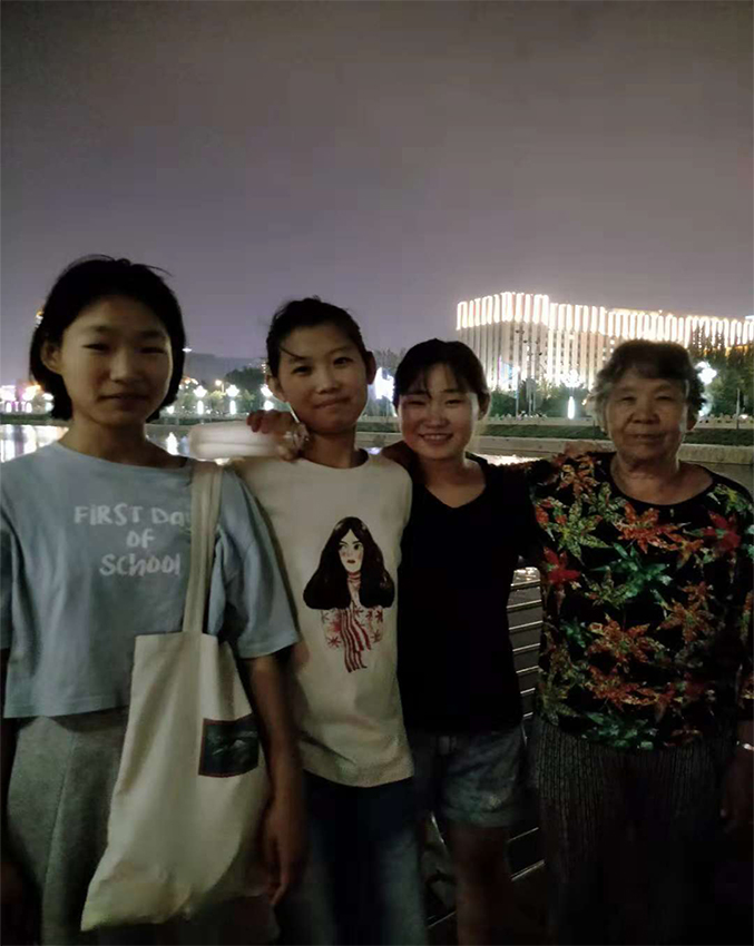 高一5班刘雅