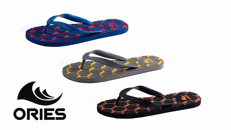 AH-8P014 motif hexagonal en relief PVC supérieur PE étanche hommes tongs mode sandale
