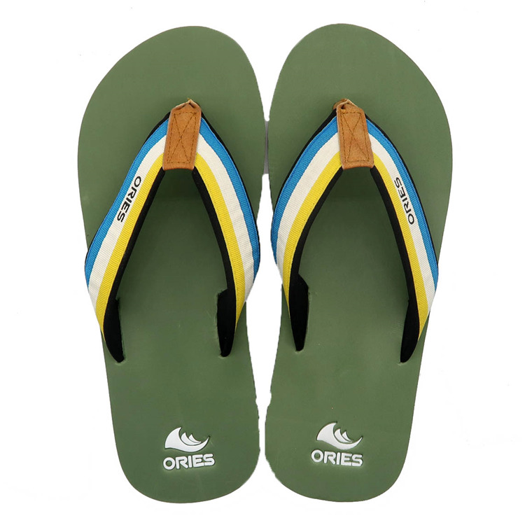 Chanclas de playa de EVA para hombre superior de PVC respirable colorido AH-9E125