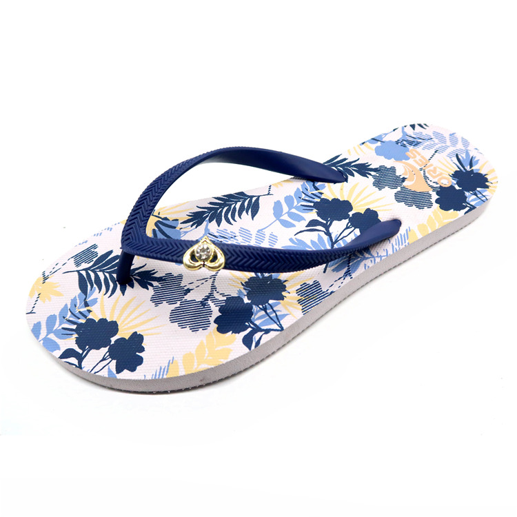 AH-9P028 Bonitas zapatillas de playa de PE con correa en V con estampado de flores para mujer