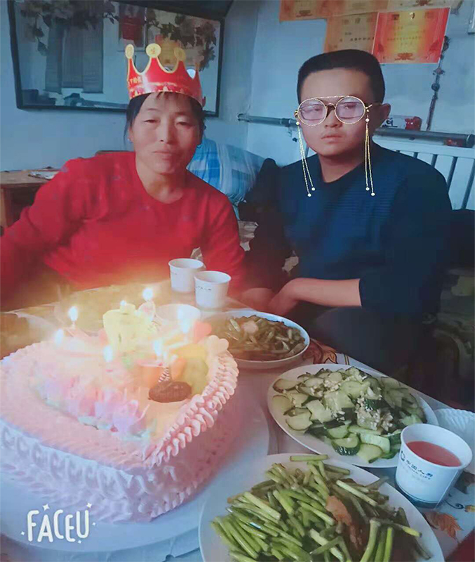 高一5班刘暠