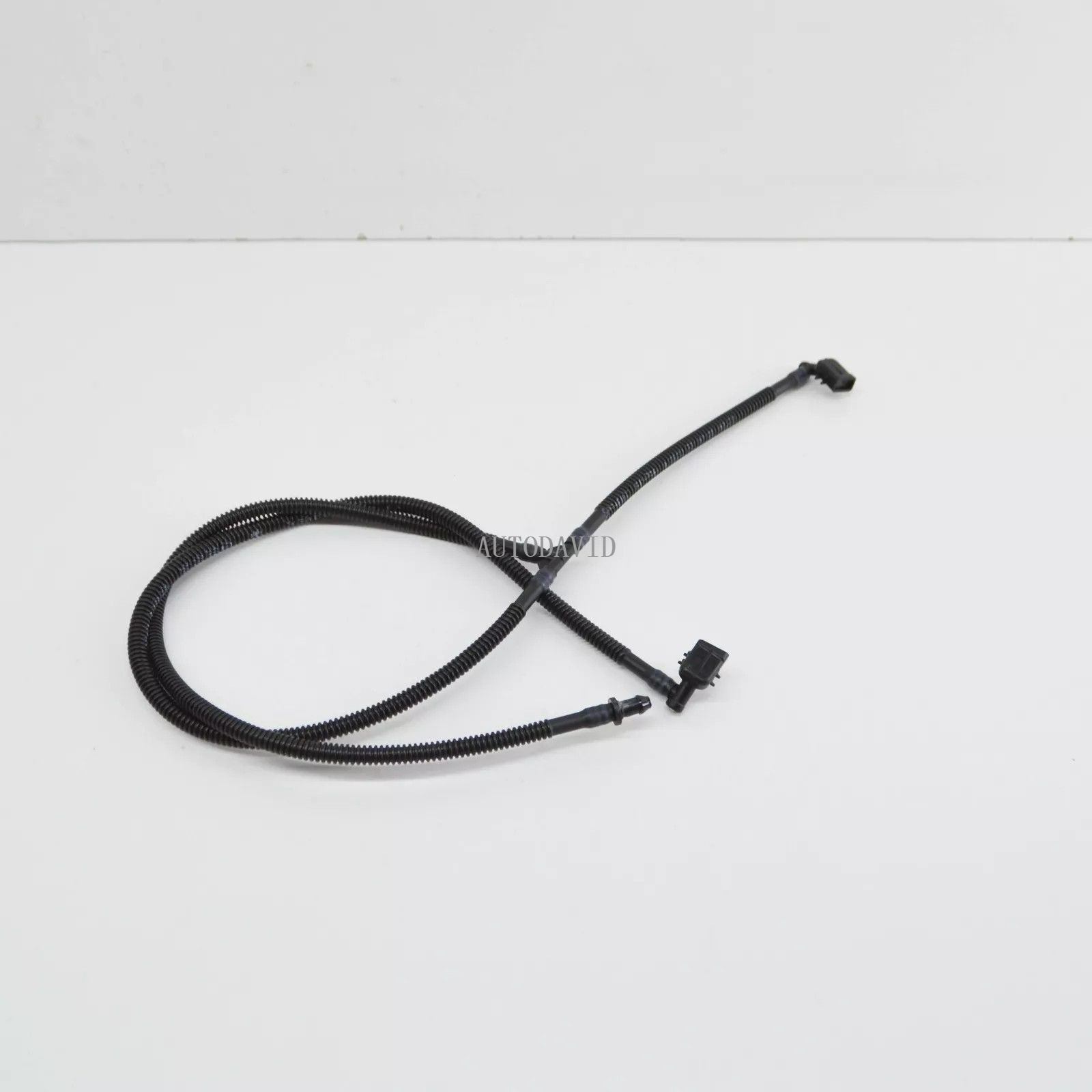 الزجاج الأمامي غسالة فوهة الأنابيب لبيجو 5008 P87 1.2,2016-2023 OEM: 6438AY HS02-023-048