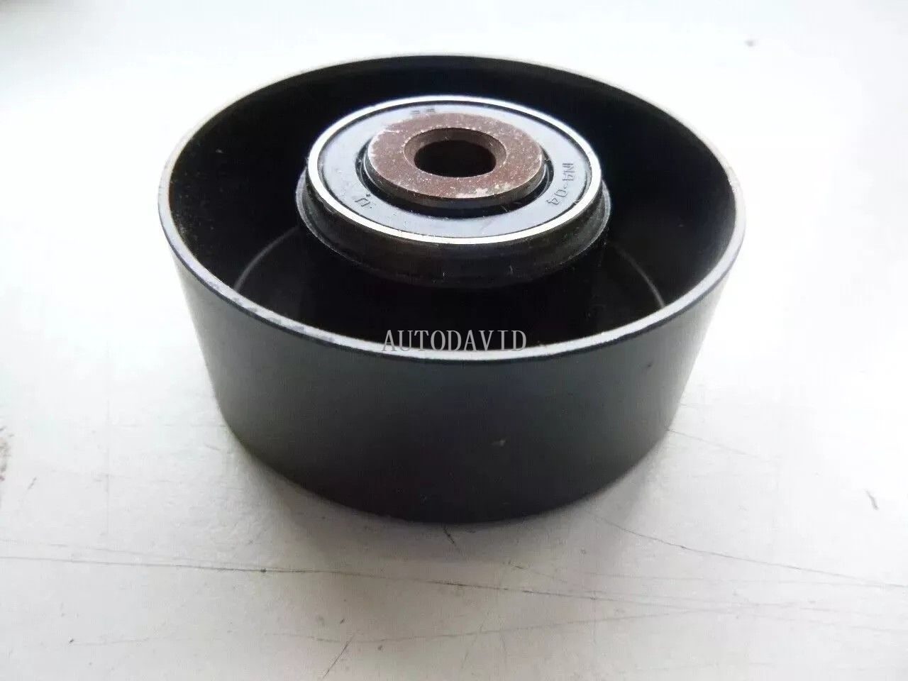 بكرة الموتر لبيجو 206 307 408 سيتروين C2 بيكاسو، حديد OEM: 575151 96216260 160080710 305751051 HS01-017-022