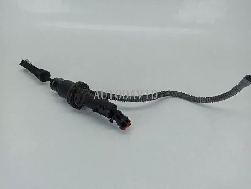 أسطوانة رئيسية، قابض لبيجو 508 10-18 /6-BIEG .Citroen C5 III 08-,1.6HDI,1.6THP,1.8 16V,2.0 OEM: 2182J6 9801271180 9670810180 9685798980 HS20-200-017