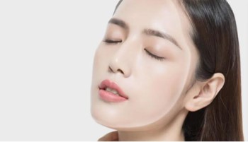 Betulinic acid for sale -ZHENYIBIO