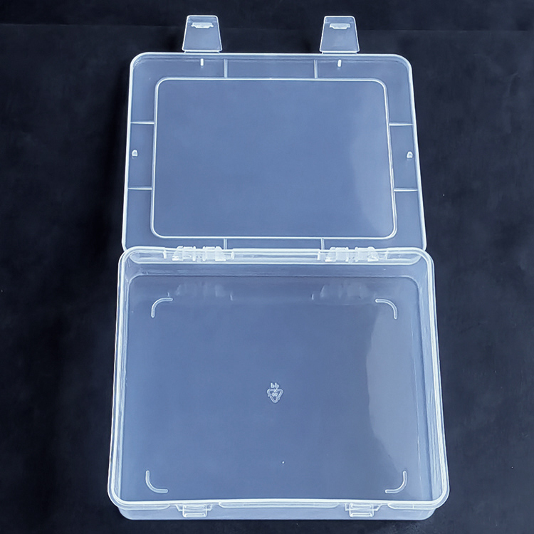 Empty Plastic Organizer Box 18.5x15.5x4.1cm