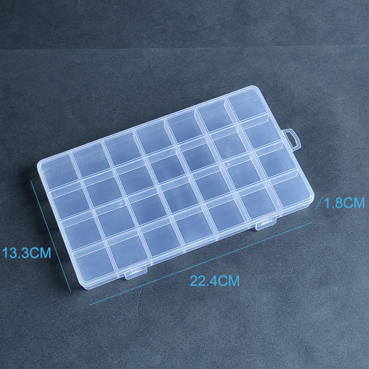 28 Grid Plastic Organizer Box 22.4x13.3x1.8cm