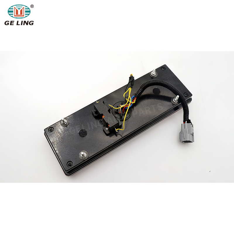 Isuzu 600P Fsr112 372 Taillight Lampu Belakang Isuzu 600P Fsr112 372