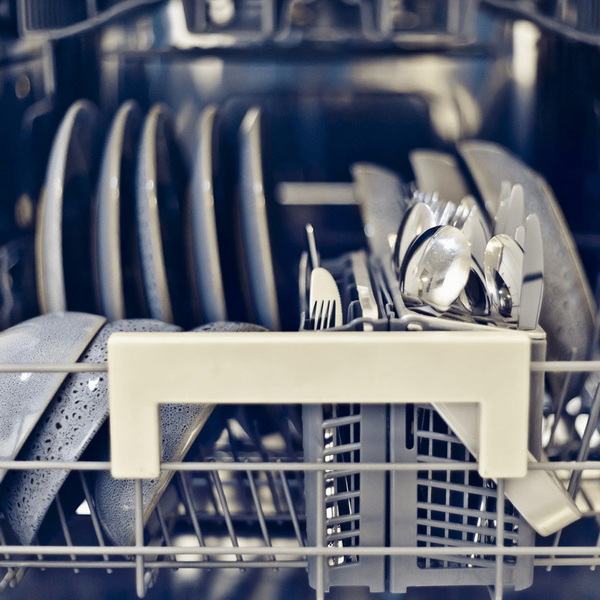 Are Dishwasher Pods Bad for Your Pipes Sind Spülmaschinenkapseln schädlich für Ihre Rohre?