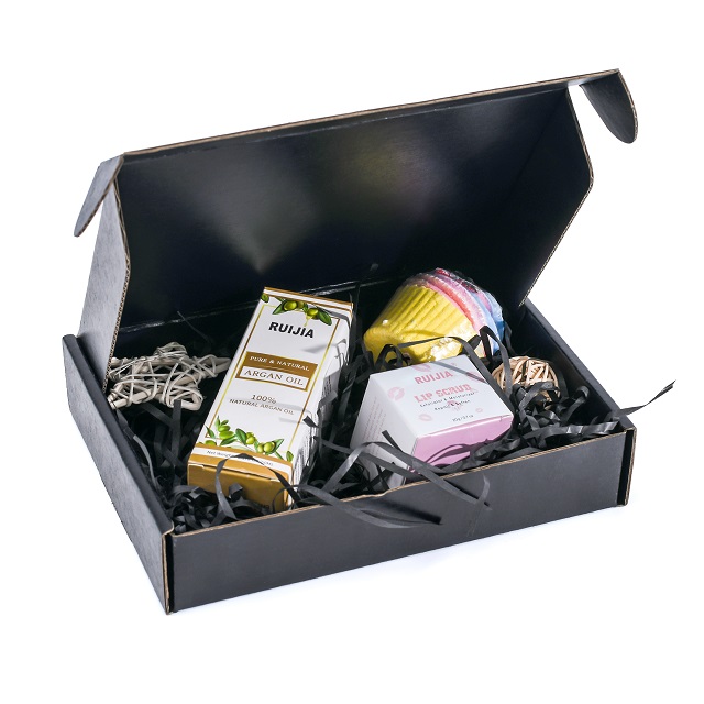 Black White Corrugated Cardboard Gift Box Schwarz-weiße Geschenkbox aus Wellpappe