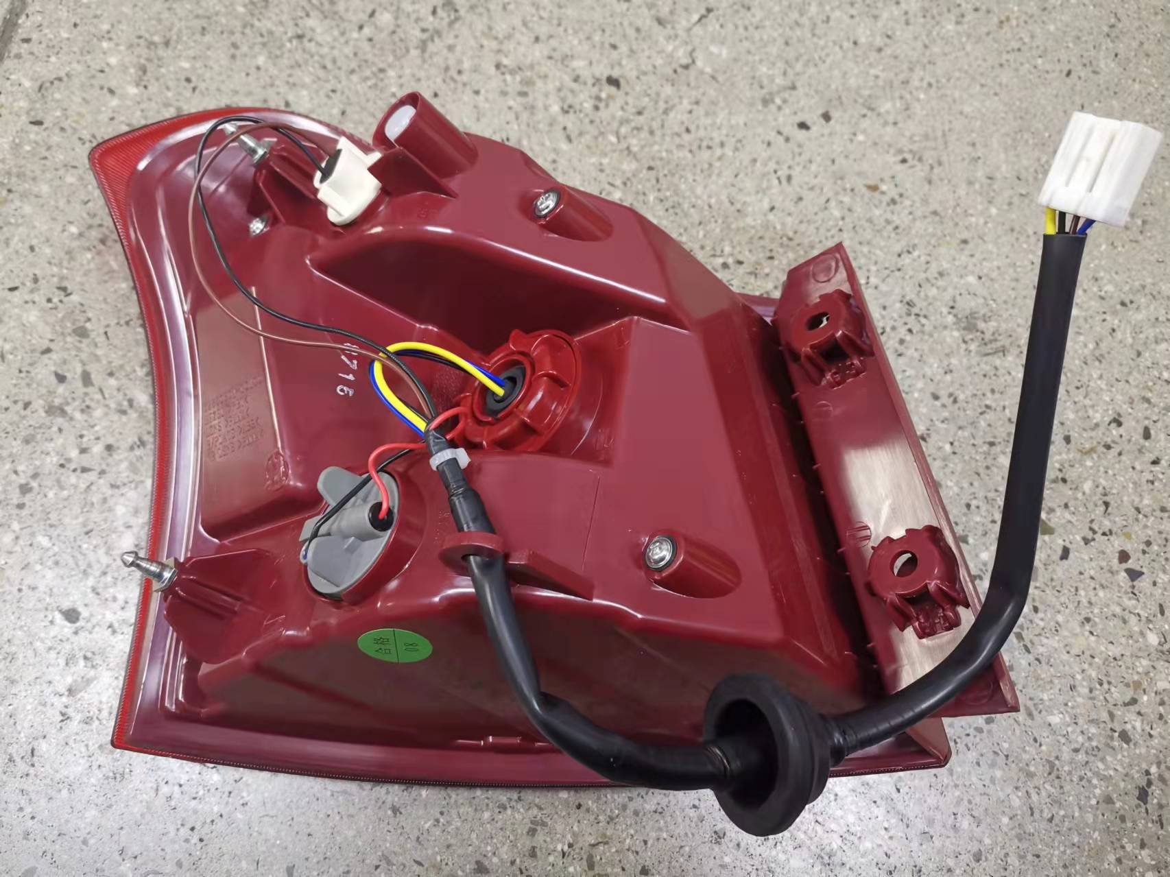 مصباح الذيل الخارجي الكامل DFPV A60 F15 2012 OEM: LH 7521006/RH 7522006(后尾灯总成 外,适用:东风风神A60,2012年产)DVD17-0301