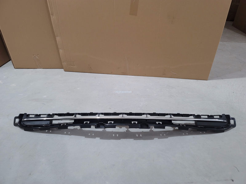 الشبكة الأمامية كاملة بيجو 207 2008 OEM: 7422C1 DVD43-0701-12