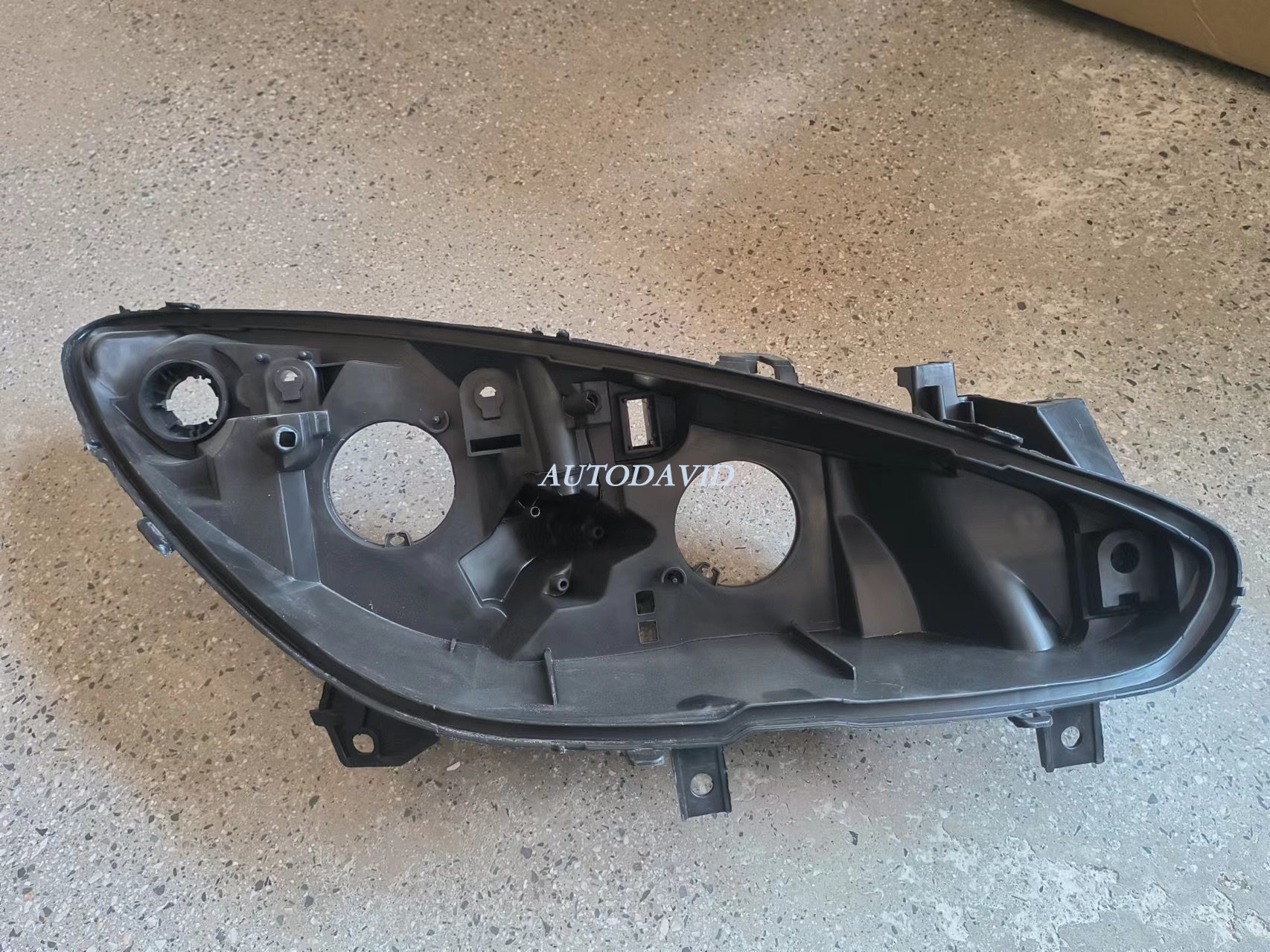 غطاء مصباح الرأس بيجو 307 2007 T63 T61 DVD13-0201-02