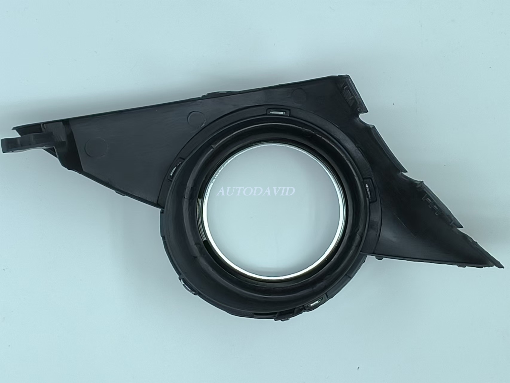 غطاء مصباح الضباب كامل الكروم بيجو 207 2004 OEM: LH 7452HX/RH 7452HW DVD44-0701-02