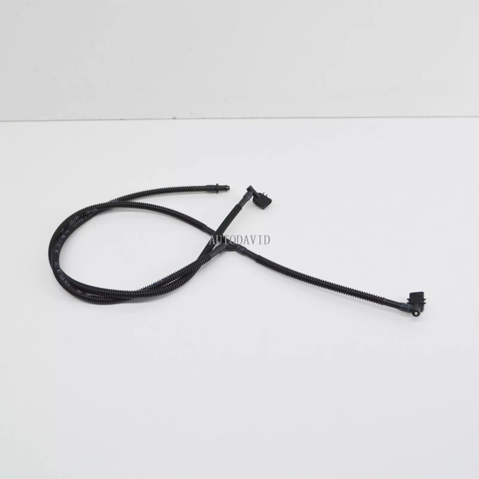 الزجاج الأمامي غسالة فوهة الأنابيب لبيجو 5008 P87 1.2,2016-2023 OEM: 6438AY HS02-023-048