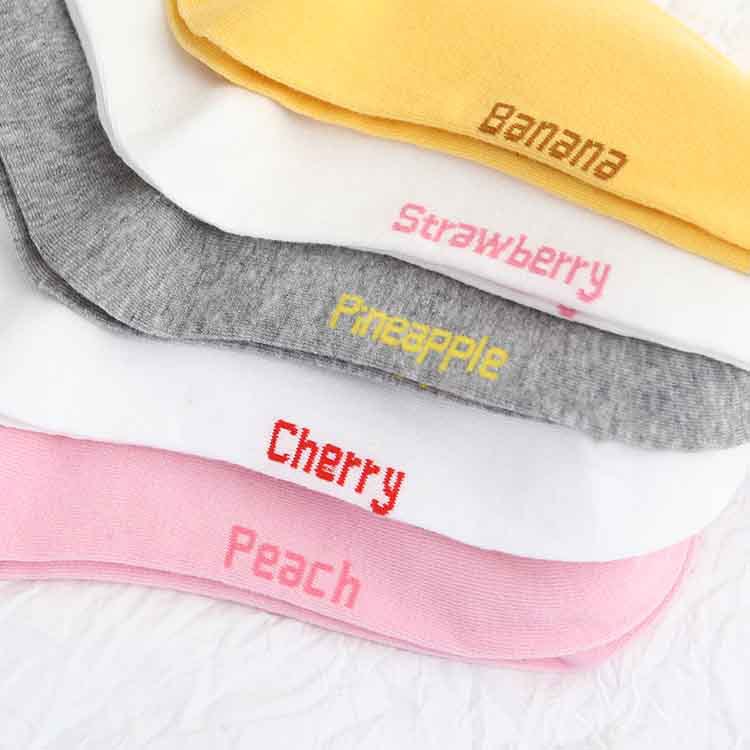 Wholesale girls colorful fashion cute cotton sport short ankle socks women socks