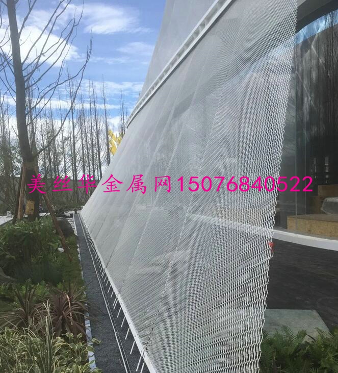 万科-大理拾叁月金属装饰网带应用