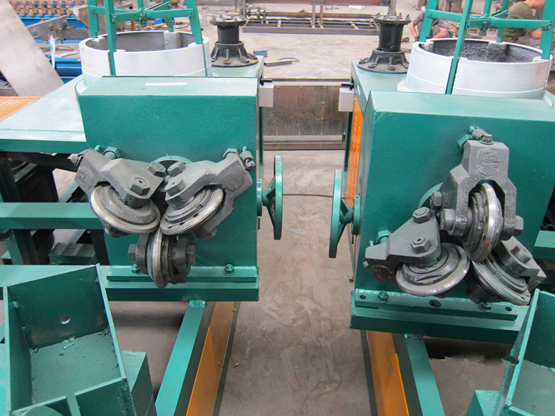 Four-block Drawing Wire Machine