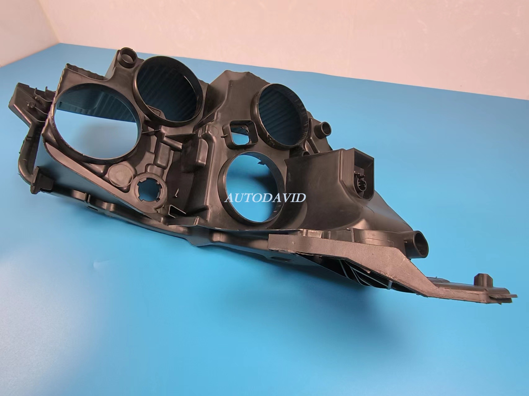 غطاء المصباح الرئيسي بيجو 208 2019 OEM:DVD56-0204-02